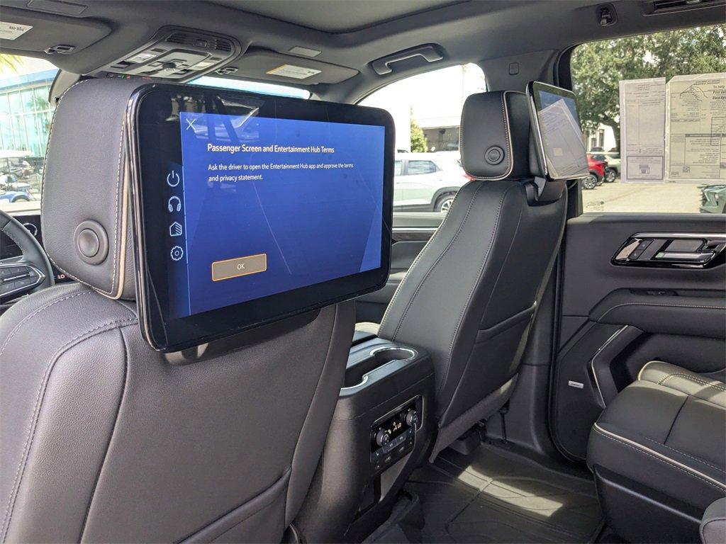 new 2025 Chevrolet Suburban car, priced at $81,694