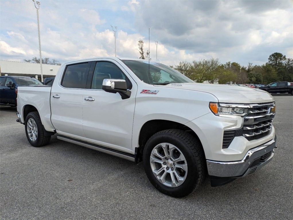 used 2022 Chevrolet Silverado 1500 car, priced at $47,689