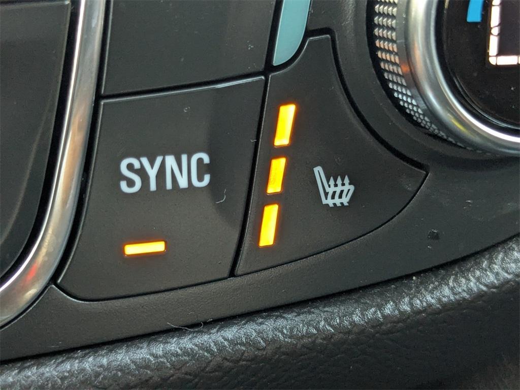 used 2022 Chevrolet Equinox car, priced at $22,789