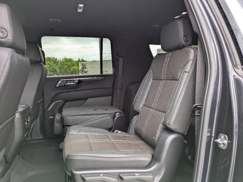 new 2025 Chevrolet Suburban car, priced at $81,495