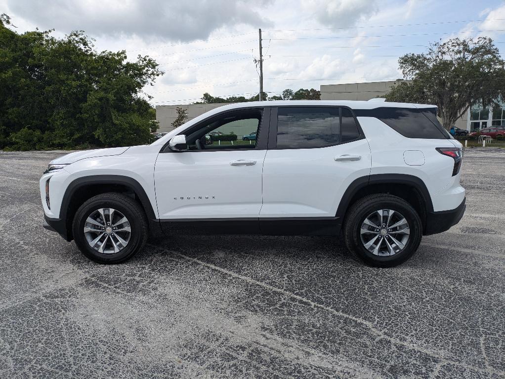 new 2026 Chevrolet Equinox car, priced at $31,490