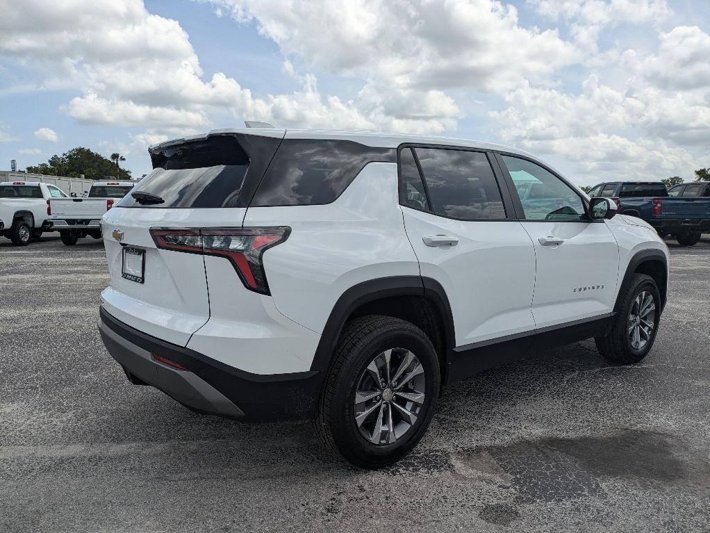 new 2026 Chevrolet Equinox car, priced at $31,490