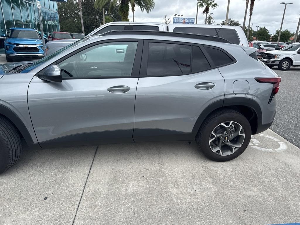 used 2025 Chevrolet Trax car, priced at $20,989