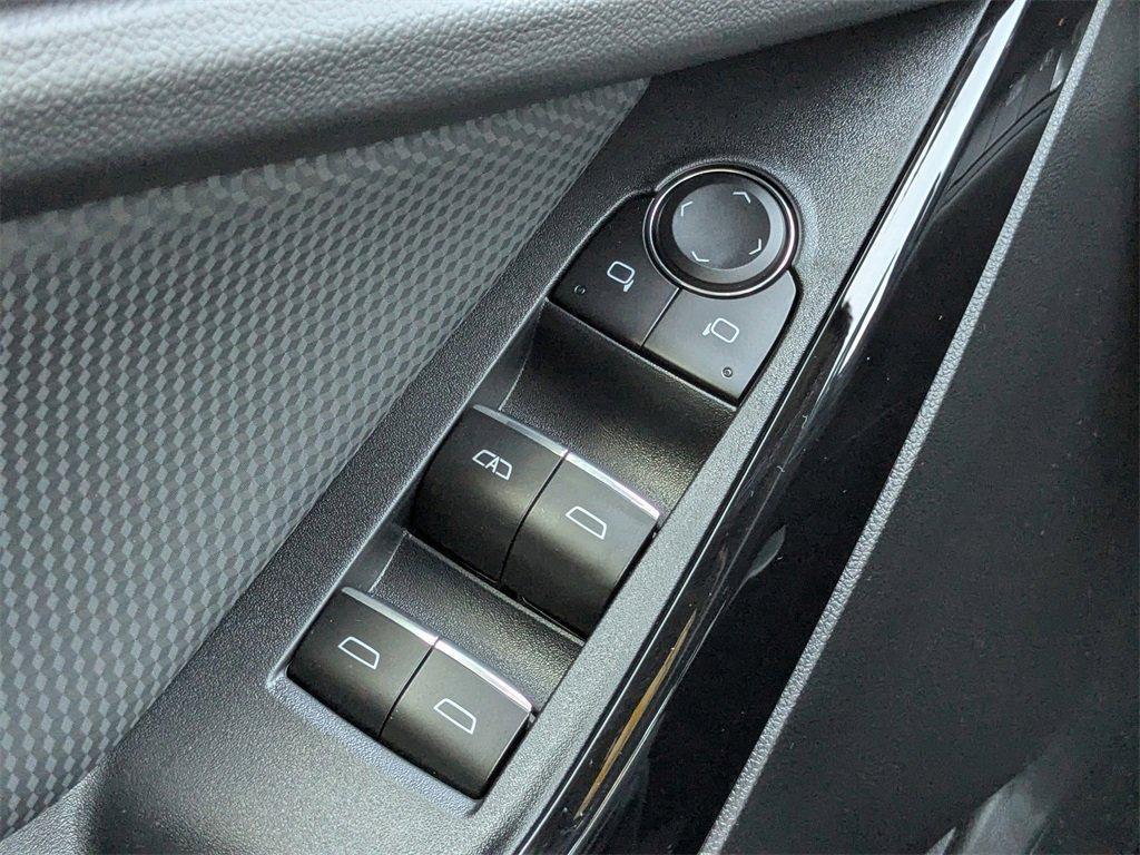 new 2026 Chevrolet Equinox car, priced at $35,105