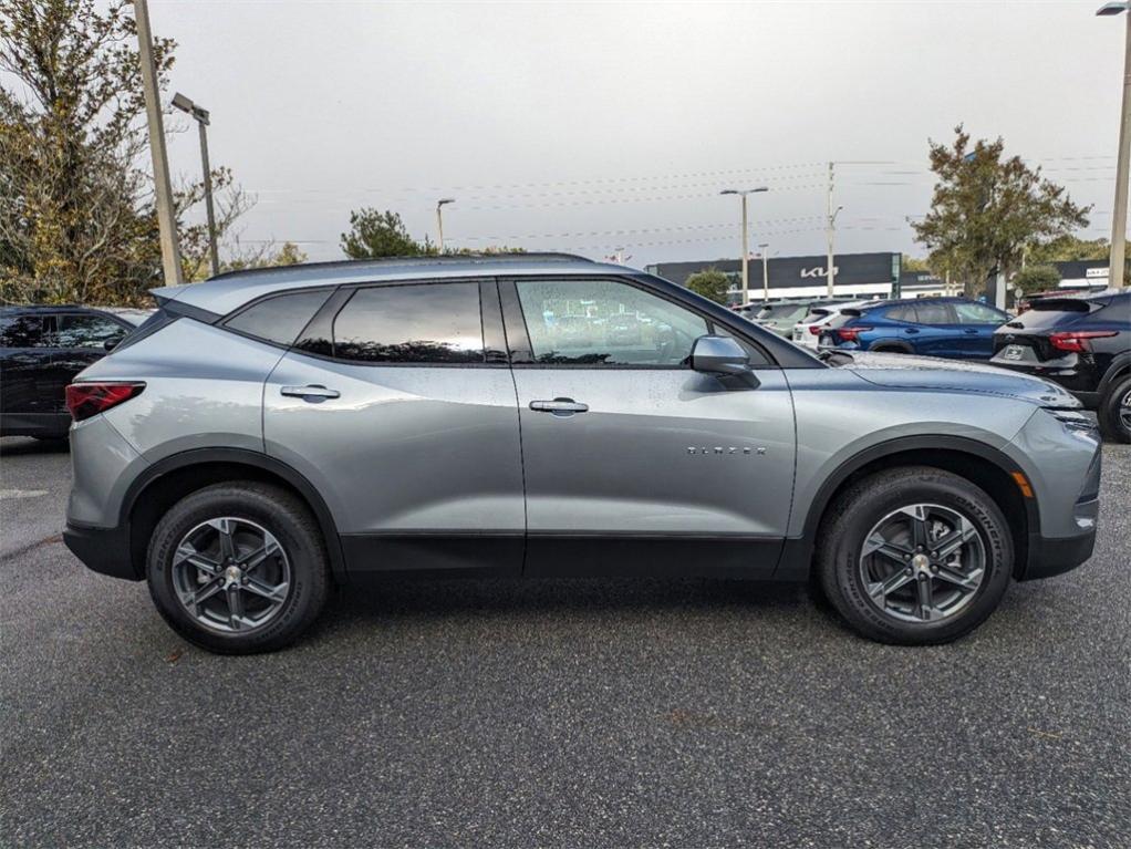 new 2025 Chevrolet Blazer car, priced at $38,095