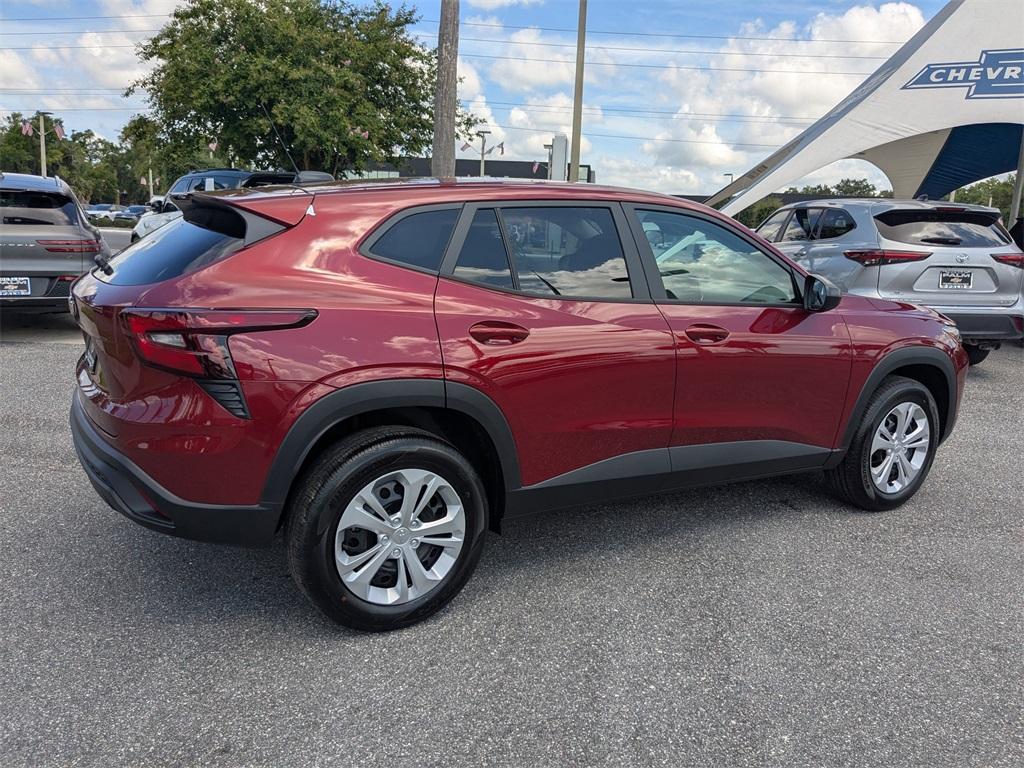 new 2025 Chevrolet Trax car, priced at $21,660