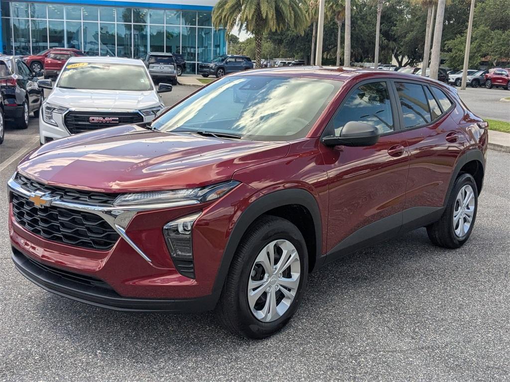 new 2025 Chevrolet Trax car, priced at $21,660
