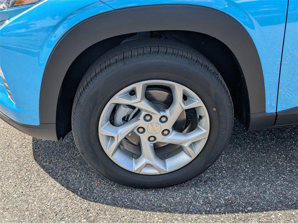 new 2025 Chevrolet Trax car, priced at $23,445