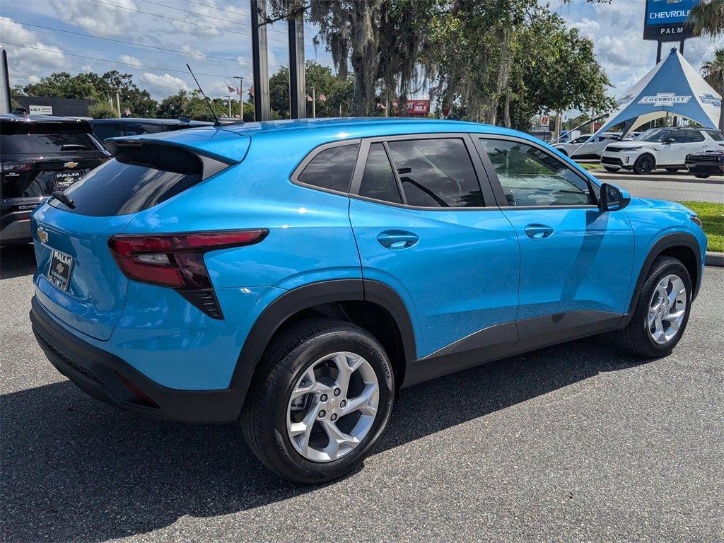 new 2025 Chevrolet Trax car, priced at $23,445