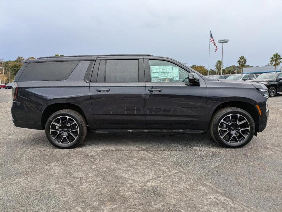 new 2025 Chevrolet Suburban car, priced at $76,399