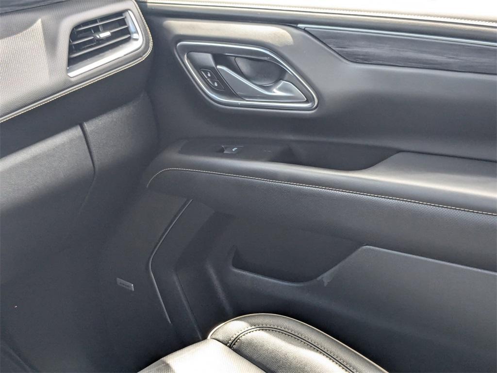 used 2024 GMC Yukon car, priced at $57,987