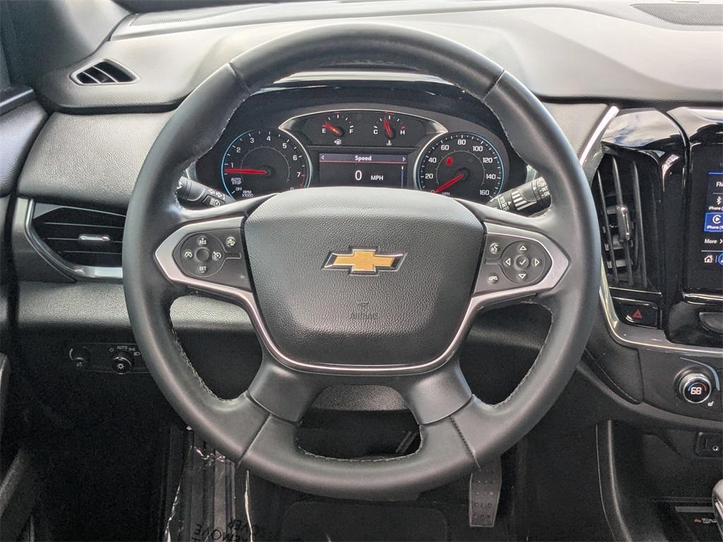 used 2023 Chevrolet Traverse car, priced at $25,889