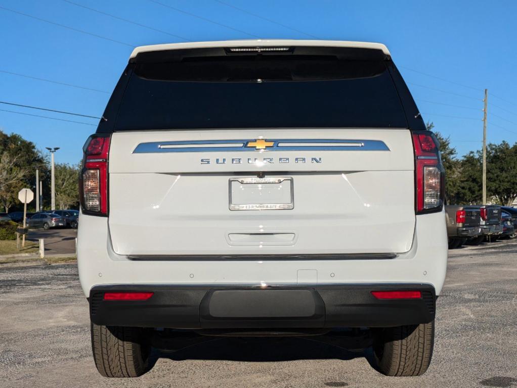 new 2024 Chevrolet Suburban car, priced at $59,510