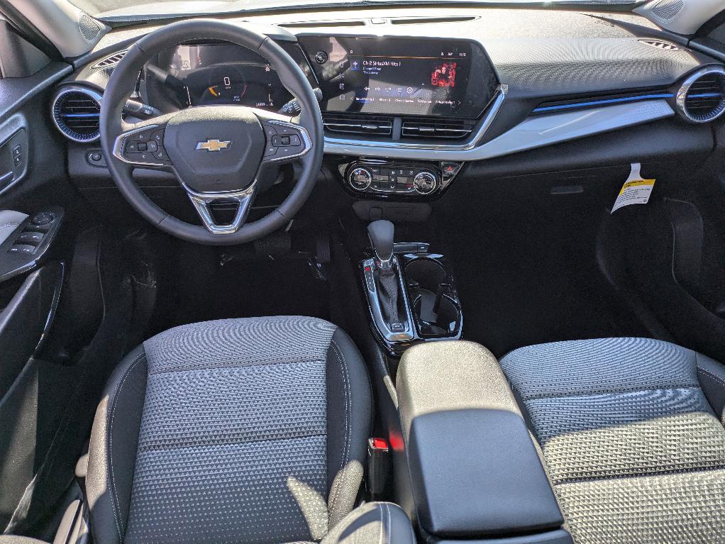 new 2025 Chevrolet Trax car, priced at $25,380