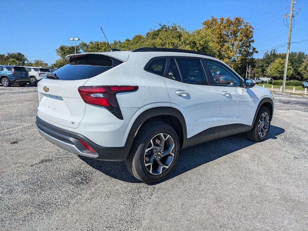 new 2025 Chevrolet Trax car, priced at $25,380