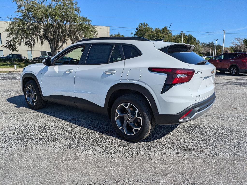 new 2025 Chevrolet Trax car, priced at $25,380