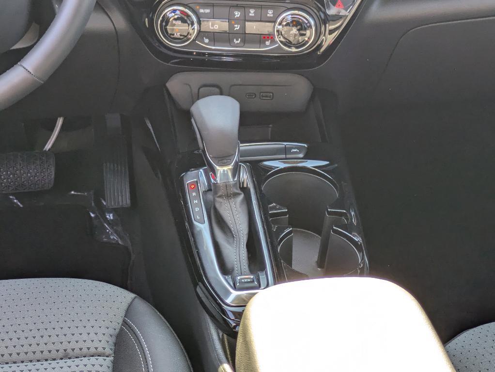 new 2025 Chevrolet Trax car, priced at $25,380