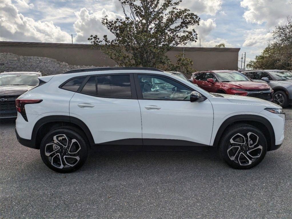 new 2025 Chevrolet Trax car, priced at $26,239