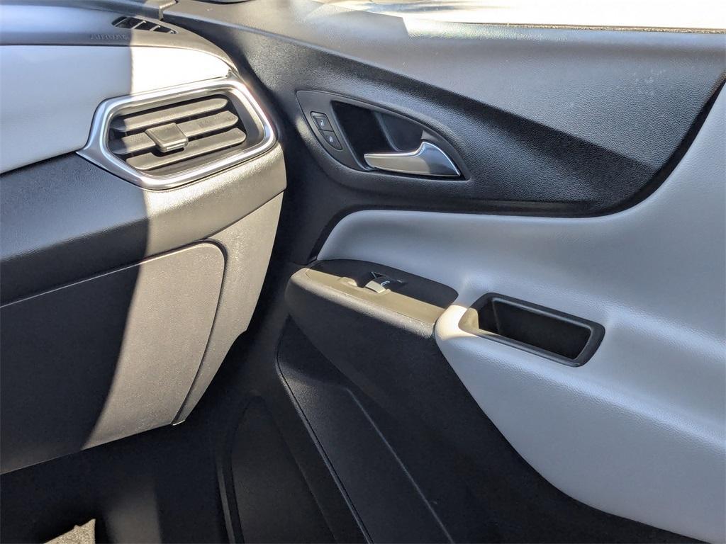 used 2022 Chevrolet Equinox car, priced at $19,872