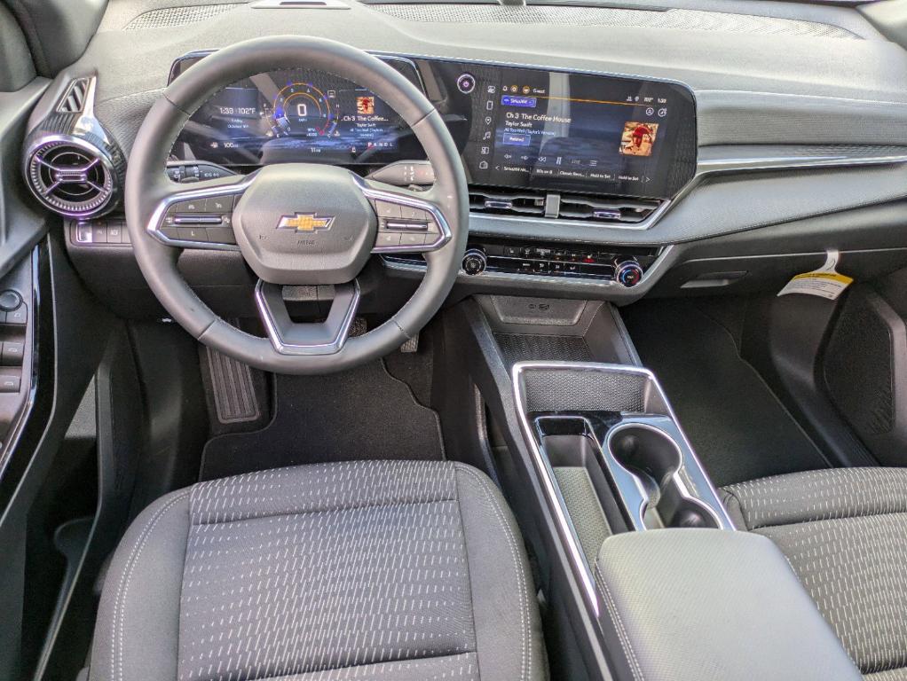 new 2025 Chevrolet Equinox car, priced at $30,080