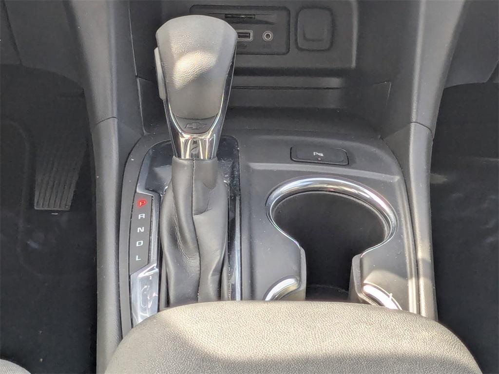 used 2023 Chevrolet Equinox car, priced at $21,189