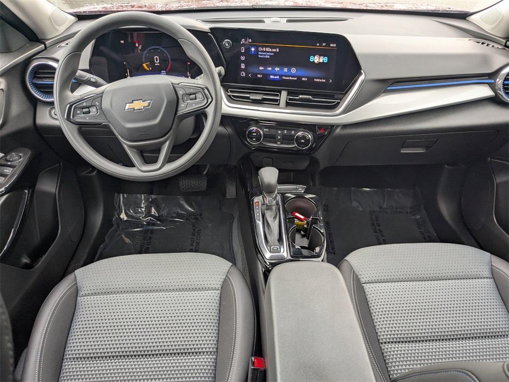 used 2025 Chevrolet Trax car, priced at $22,689