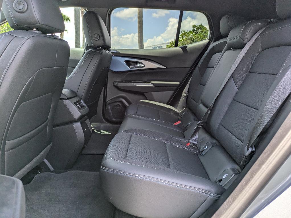 new 2025 Chevrolet Equinox EV car, priced at $36,390