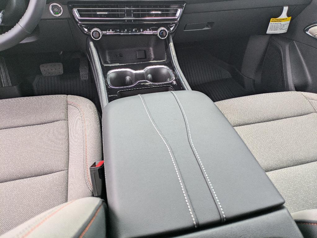 new 2025 Chevrolet Traverse car, priced at $41,545