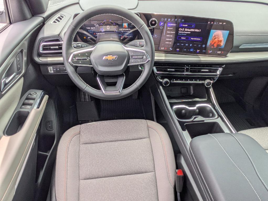 new 2025 Chevrolet Traverse car, priced at $41,545