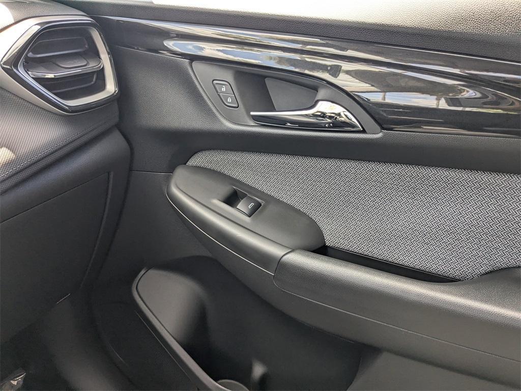 new 2026 Chevrolet TrailBlazer car, priced at $25,125