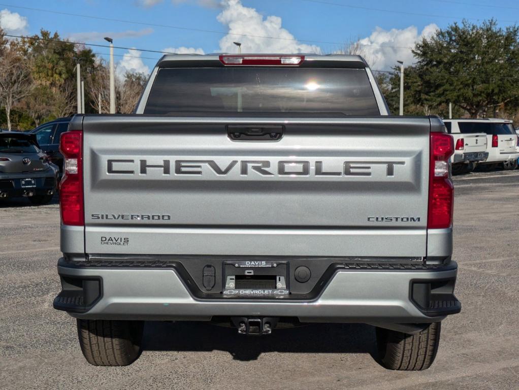 new 2025 Chevrolet Silverado 1500 car, priced at $42,529