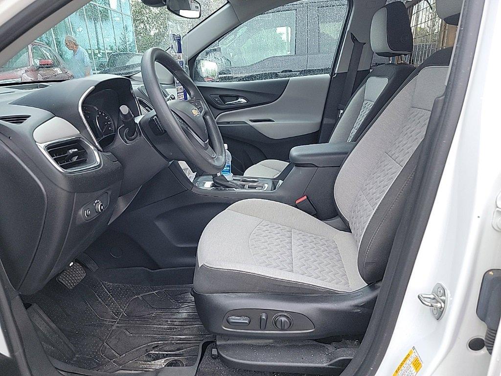 used 2022 Chevrolet Equinox car, priced at $22,889