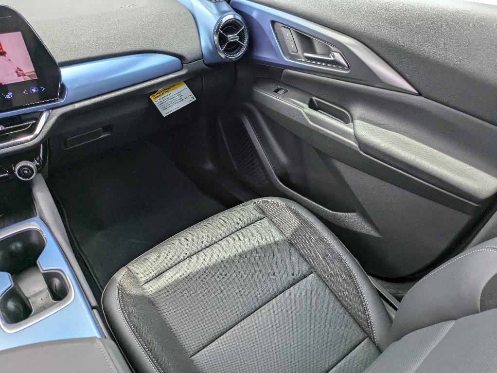 new 2025 Chevrolet Equinox EV car, priced at $31,590