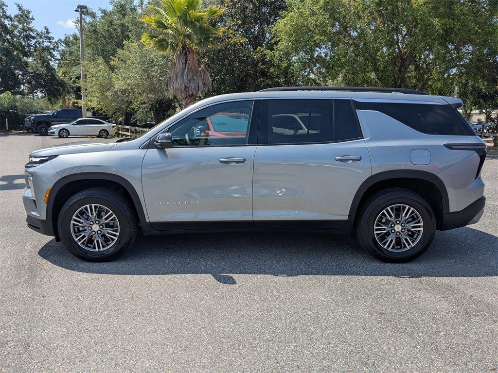 used 2024 Chevrolet Traverse car, priced at $35,689