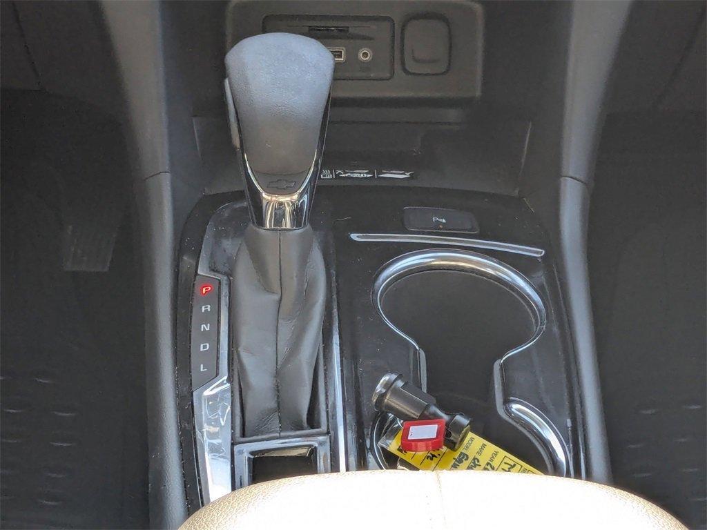 used 2023 Chevrolet Equinox car, priced at $23,789