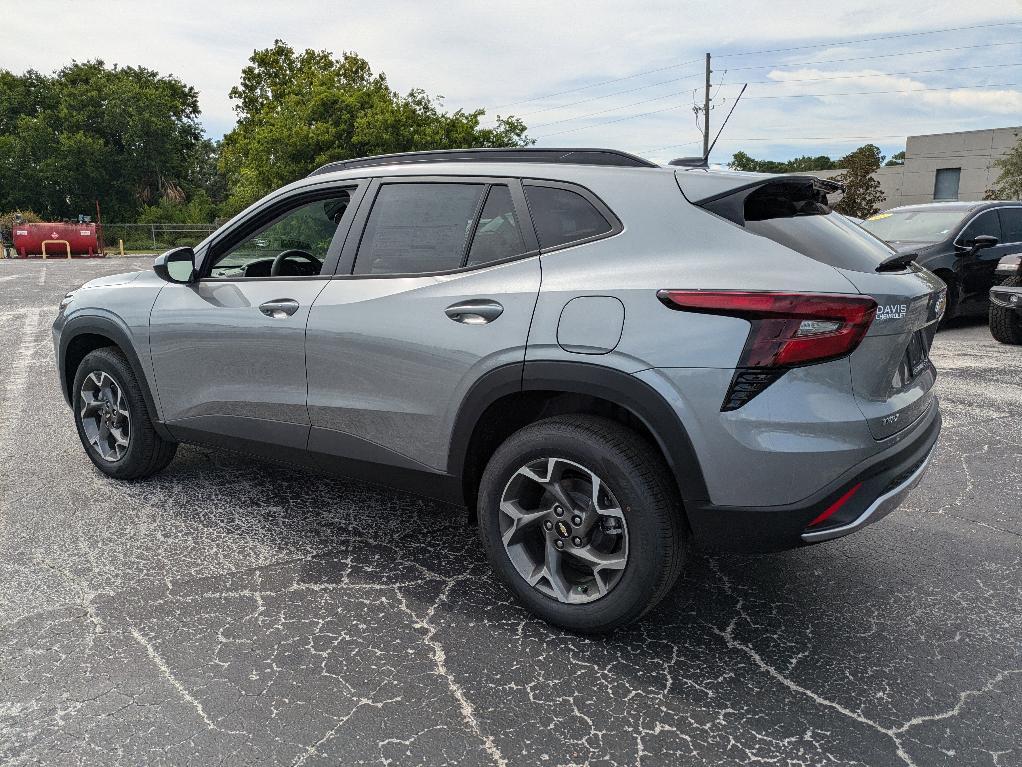 new 2025 Chevrolet Trax car, priced at $25,380