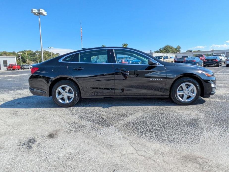 new 2025 Chevrolet Malibu car, priced at $26,495