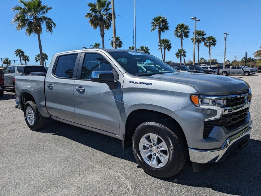 used 2025 Chevrolet Silverado 1500 car, priced at $45,889