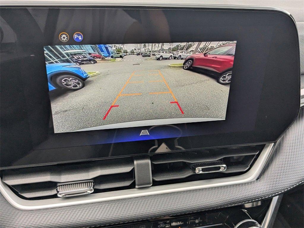 used 2025 Chevrolet Equinox car, priced at $24,289