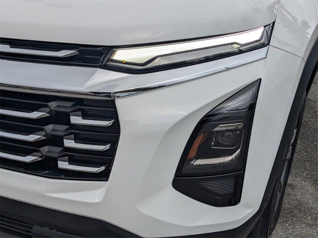 used 2025 Chevrolet Equinox car, priced at $24,289