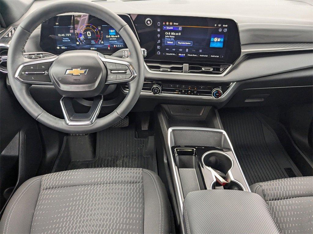 used 2025 Chevrolet Equinox car, priced at $24,289