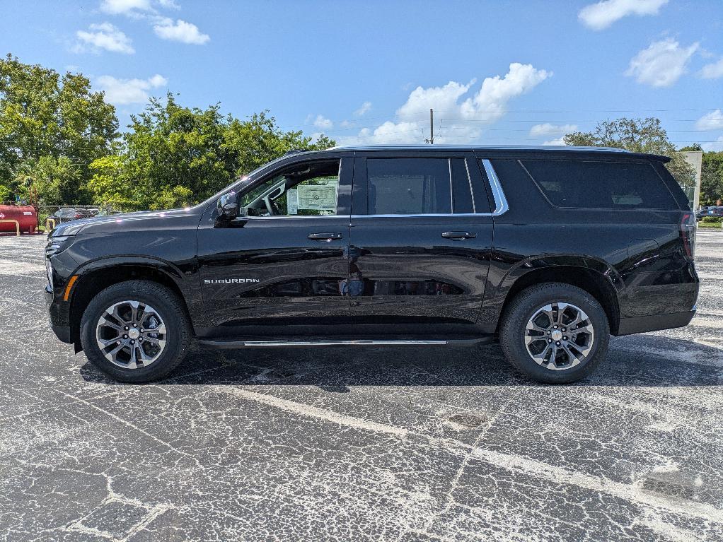 new 2025 Chevrolet Suburban car, priced at $68,375