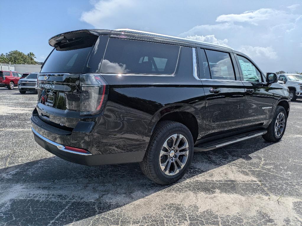 new 2025 Chevrolet Suburban car, priced at $68,375