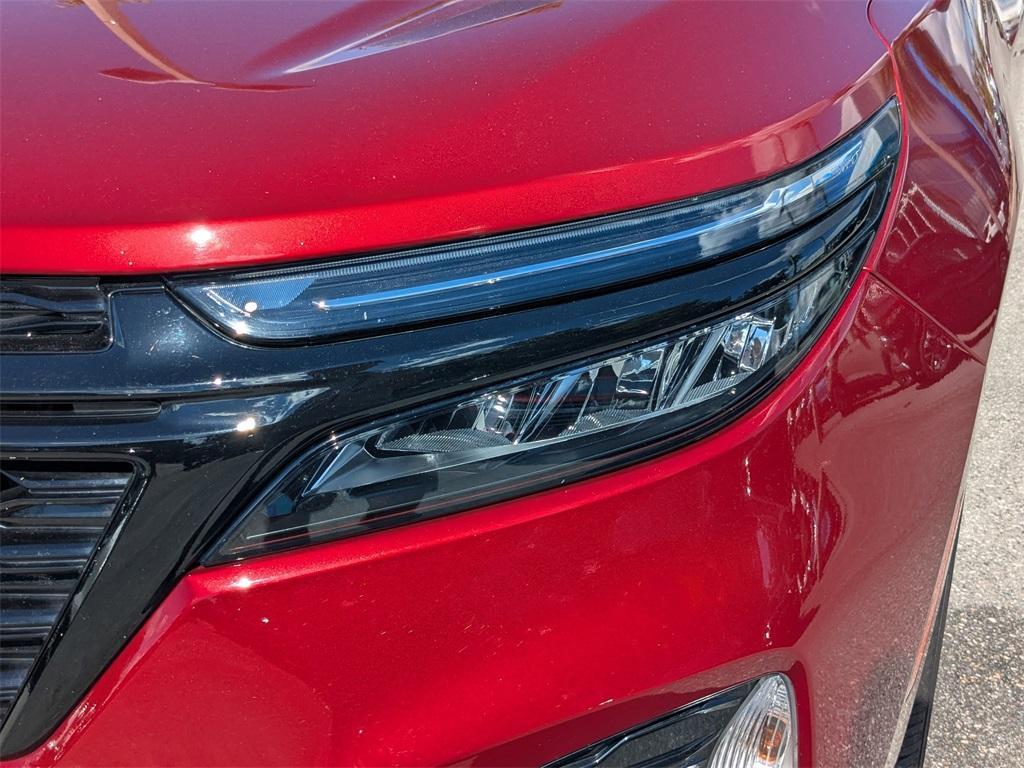 used 2024 Chevrolet Equinox car, priced at $25,389