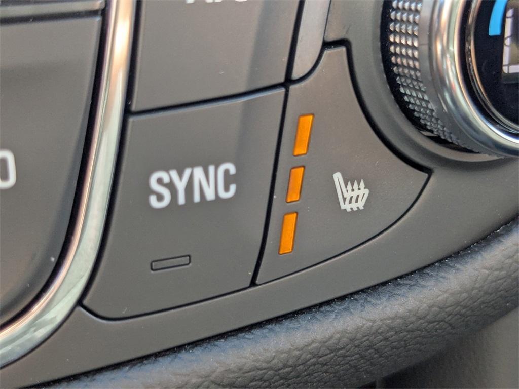 used 2024 Chevrolet Equinox car, priced at $25,389