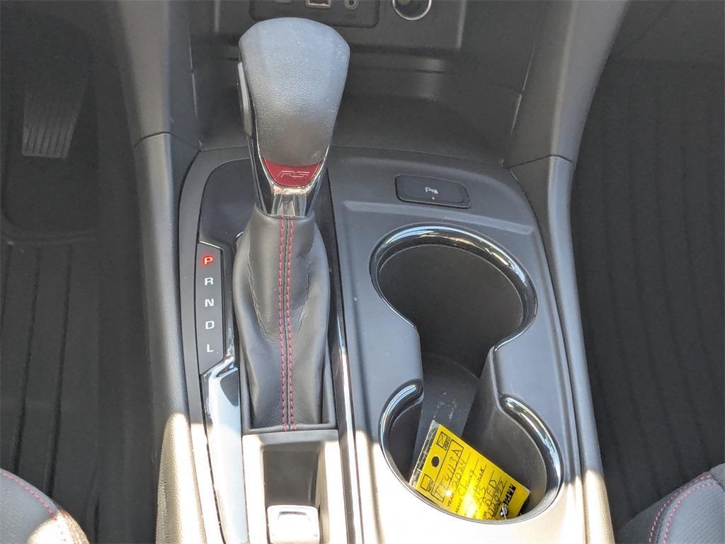 used 2024 Chevrolet Equinox car, priced at $25,389