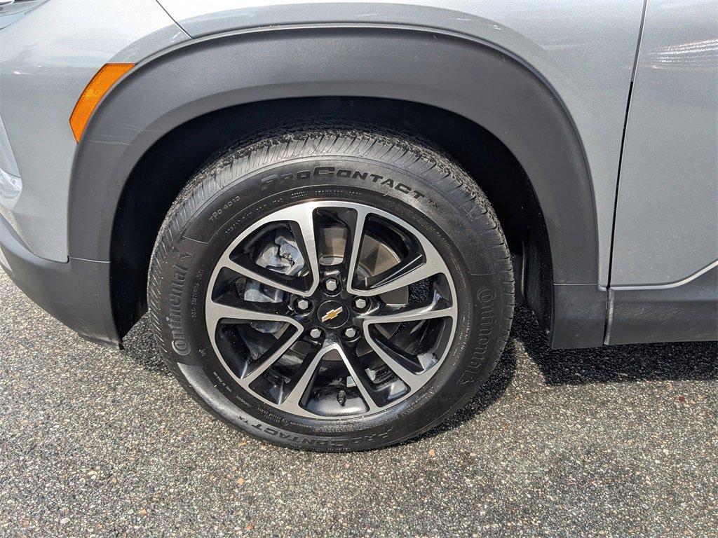 used 2025 Chevrolet TrailBlazer car, priced at $21,889