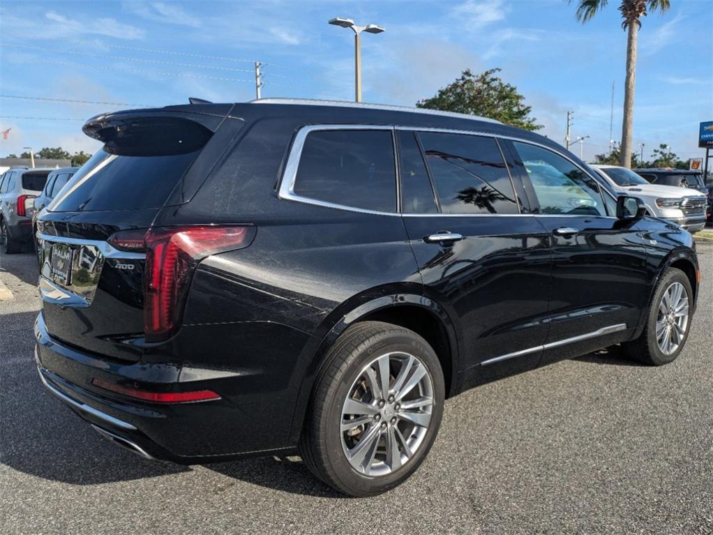 used 2023 Cadillac XT6 car, priced at $32,189