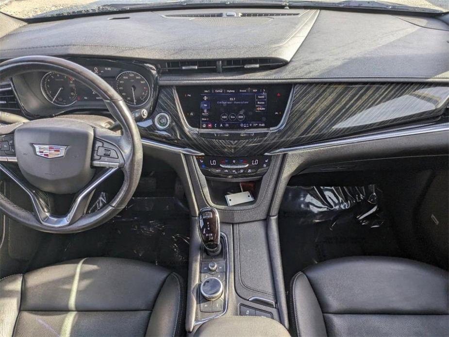 used 2023 Cadillac XT6 car, priced at $36,689