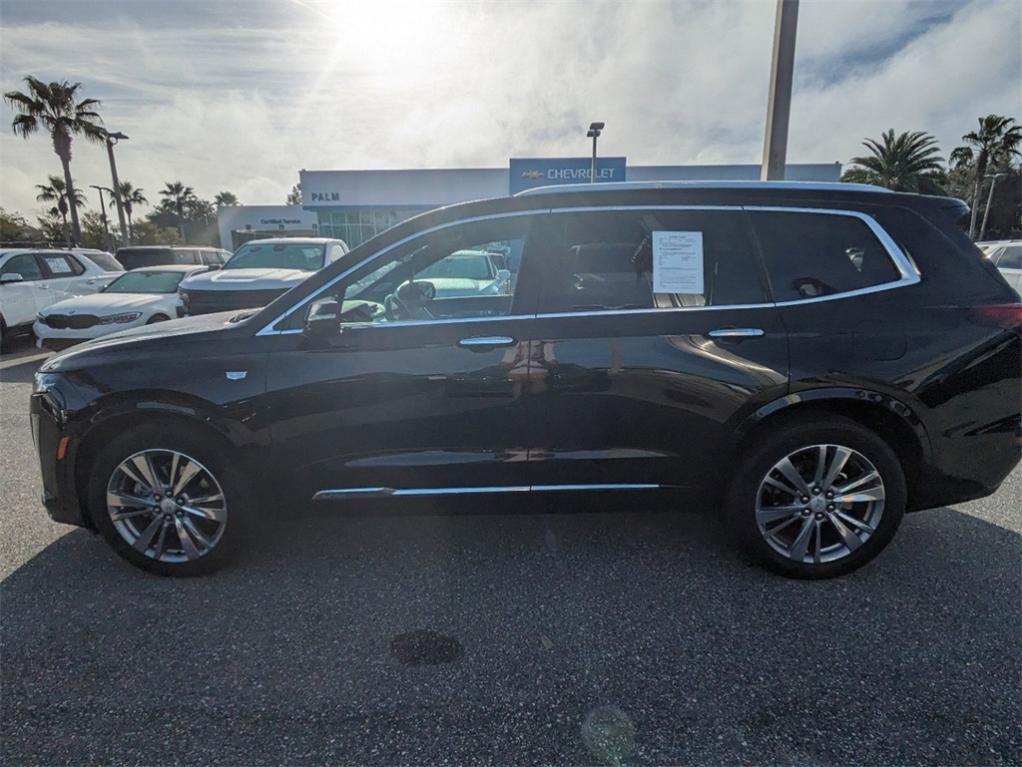 used 2023 Cadillac XT6 car, priced at $32,189